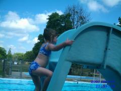 Saturday June 22, 2002 22:59 - swimming lessons in caladonia 012.jpg